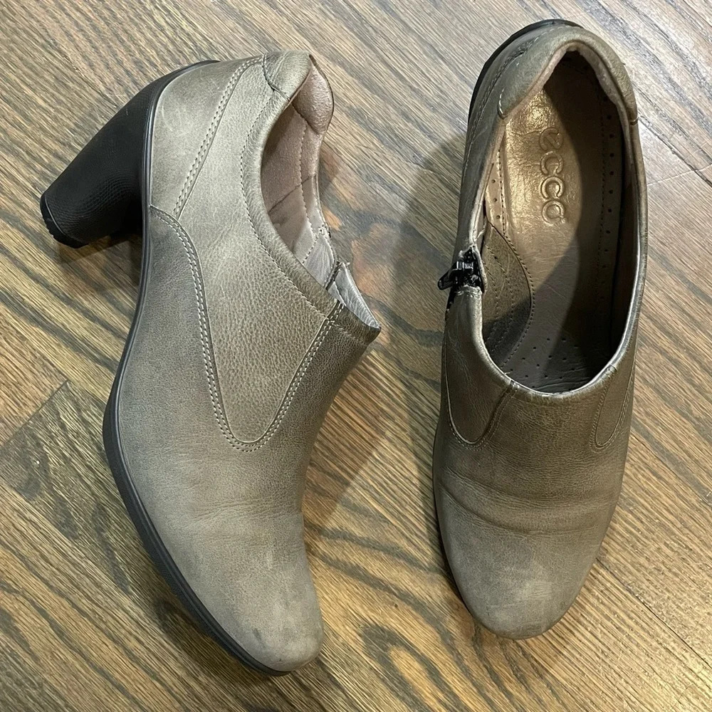 Ecco Sculpted Low Cut Ankle Leather Heeled Boots EU 41
